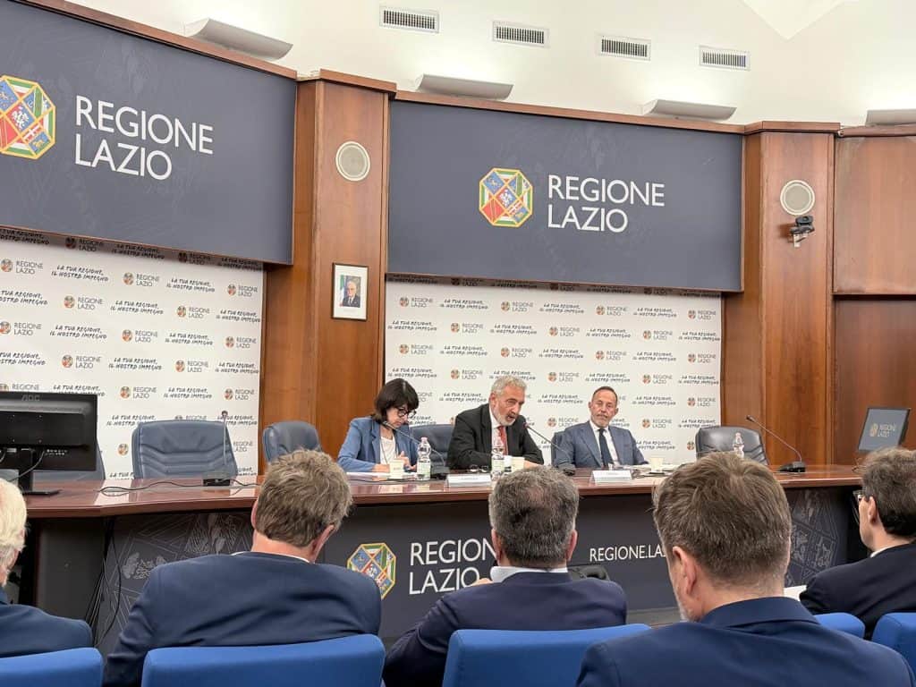 legge consorzi industriali del lazio